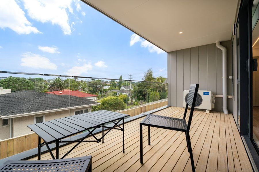 3/49 Northboro Road, Belmont, Auckland - Carousel 2