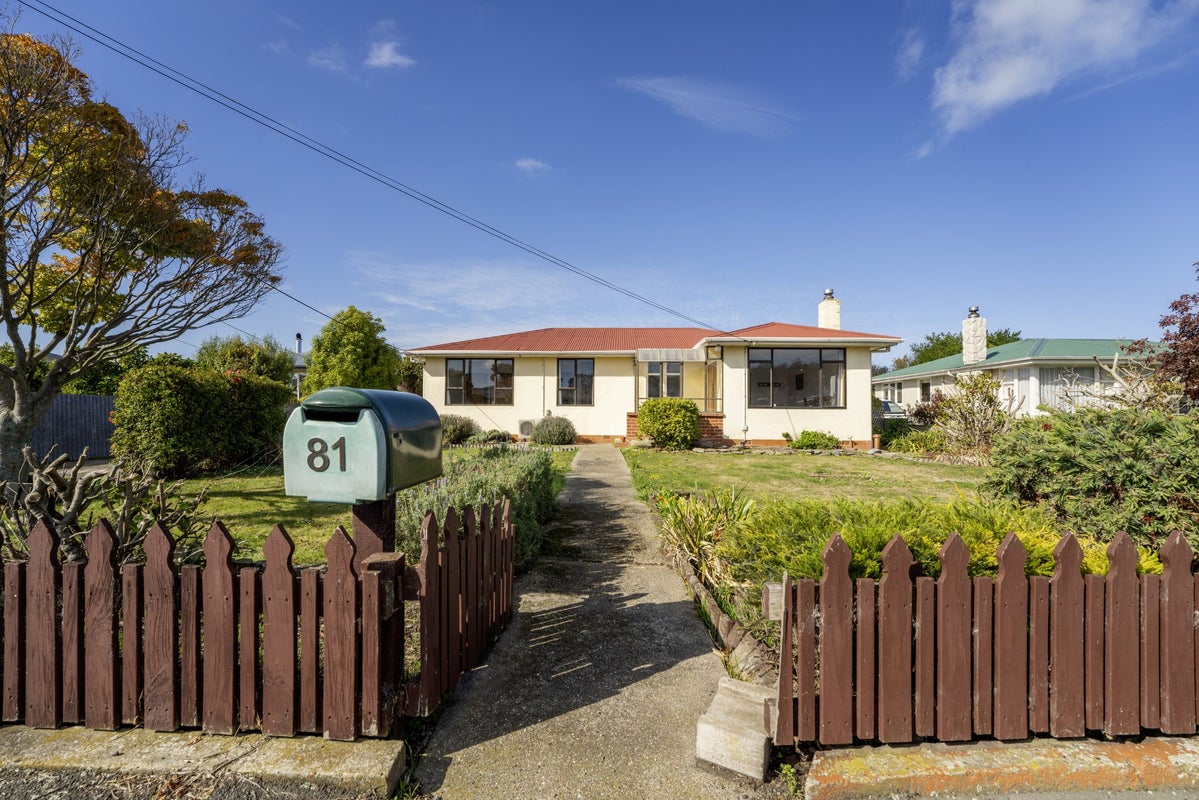 81 Taward Street, Oamaru North, Oamaru - Carousel 1