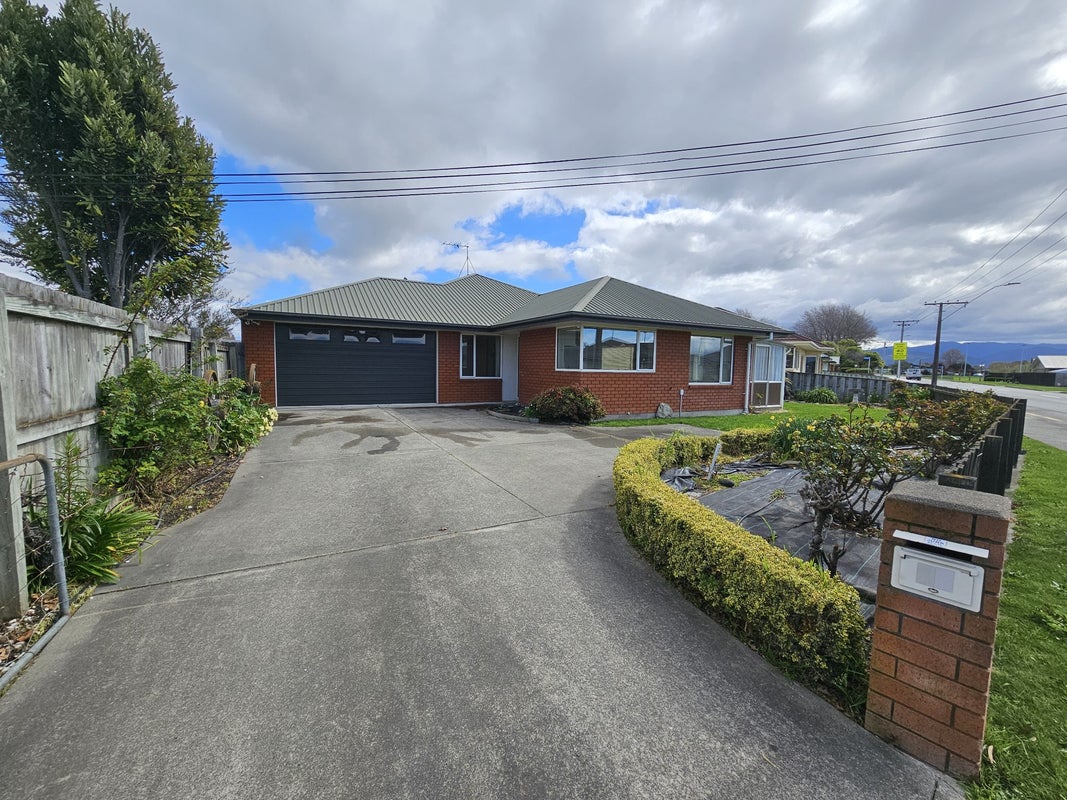 17 Lansdowne Street, Mayfield, Blenheim - Carousel 1