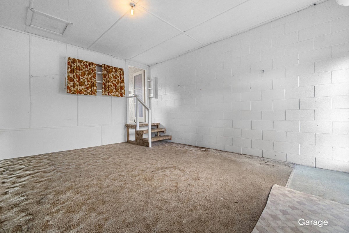 24A Kensington Place, Fairfield, Hamilton - Carousel 16