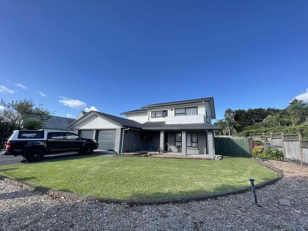 27 Charles Prevost Drive, The Gardens, Auckland - Carousel 21
