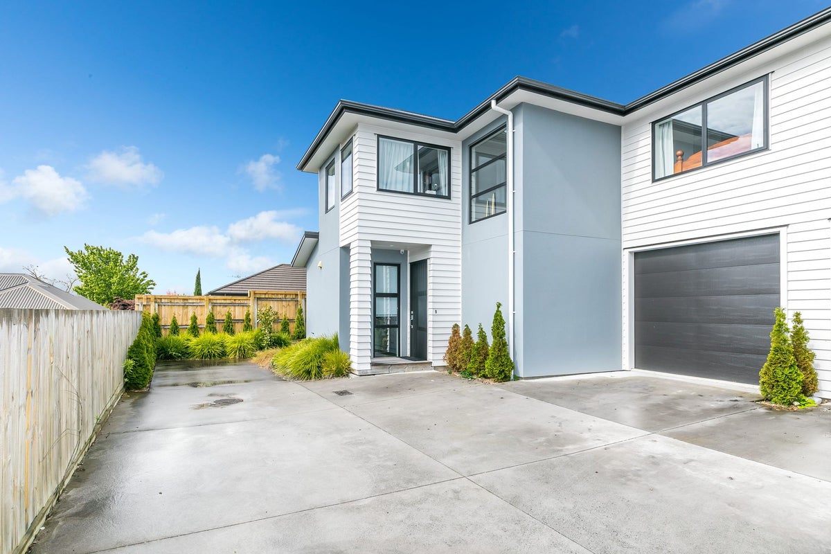 96B Mansel Avenue, Hillcrest, Hamilton - Carousel 1