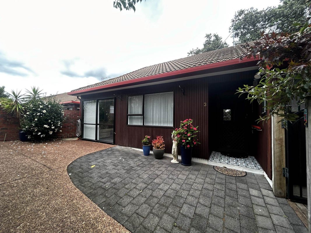 3/20 Reid Road, New Lynn, Auckland - Carousel 2
