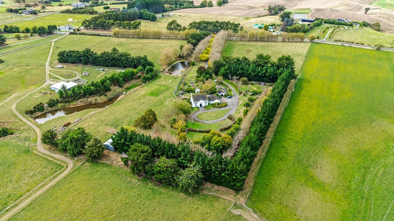 835 Mount Stewart Halcombe Road, Halcombe, Feilding - Carousel 29