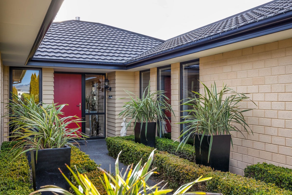 16 Napier Drive, Wigram, Christchurch - Carousel 2