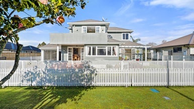 52 Sixteenth Avenue, Tauranga South, Tauranga - Carousel 1