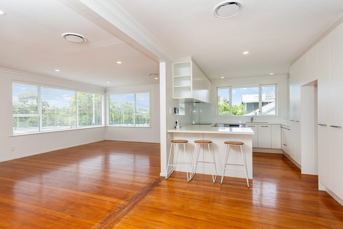 19 Meola Road, Westmere, Auckland - Carousel 1