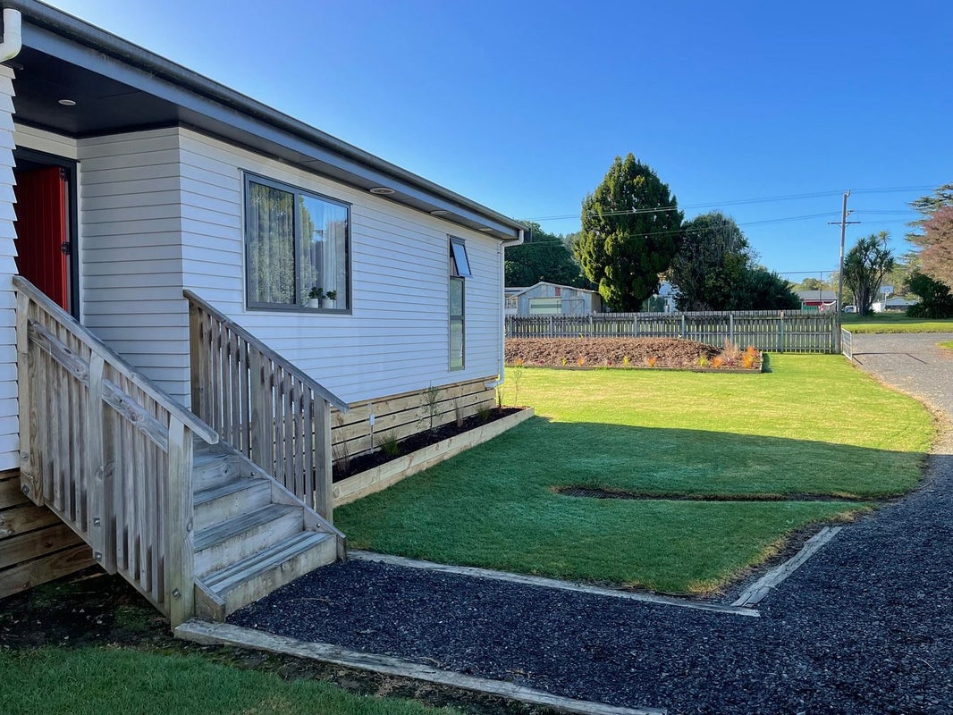 15 Puriri Valley Road, Puriri, Thames - Carousel 1