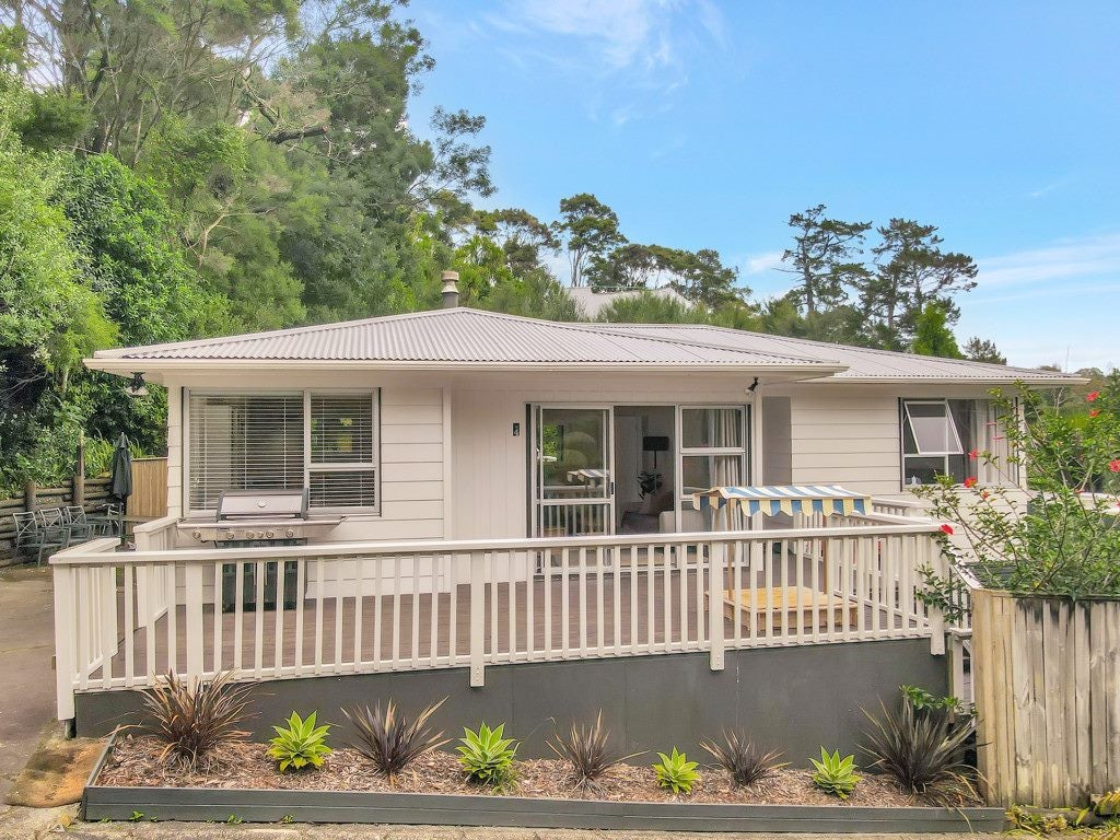 4 Hobby Avenue, Birkdale, Auckland - Carousel 1