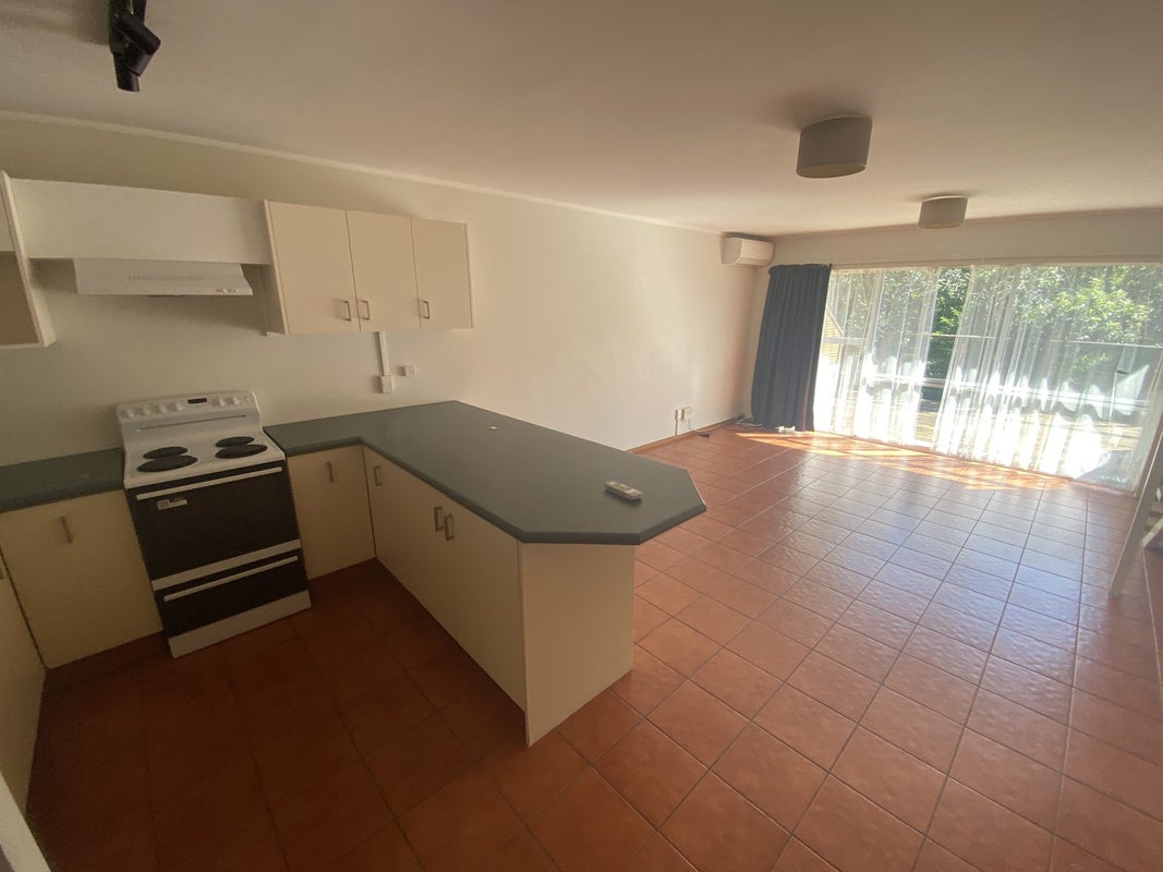 4/1200 Victoria Street, Whitiora, Hamilton - Carousel 2