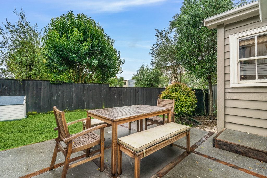 437 West Coast Road, Glen Eden, Auckland - Carousel 2