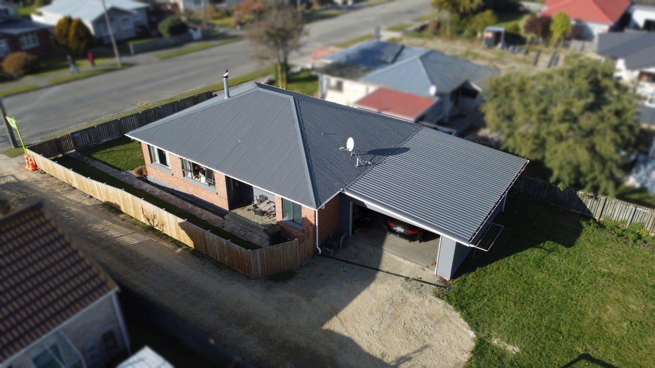 15 Kingslea Street, Holmes Hill, Oamaru - Carousel 17