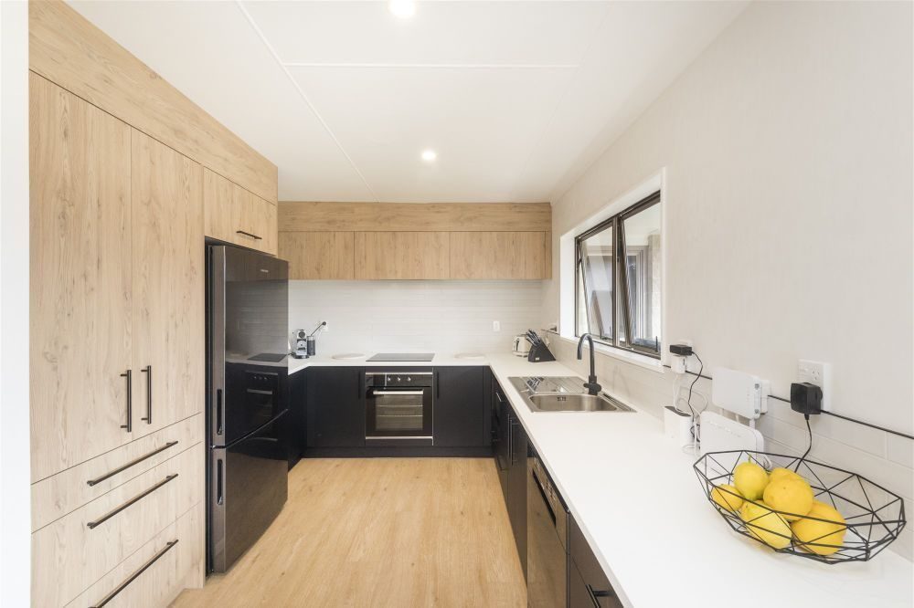 80 John F Kennedy Drive, Milson, Palmerston North - Carousel 2