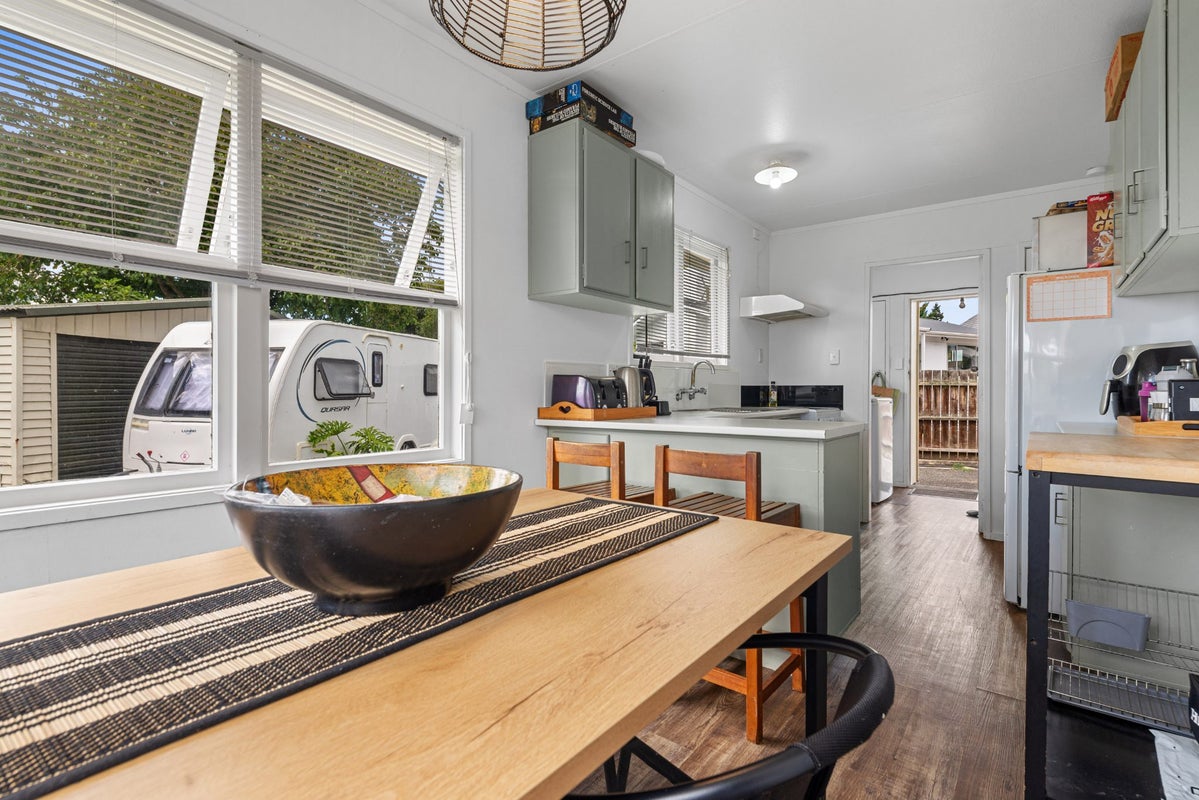7 Tennyson Drive, Owhata, Rotorua - Carousel 2