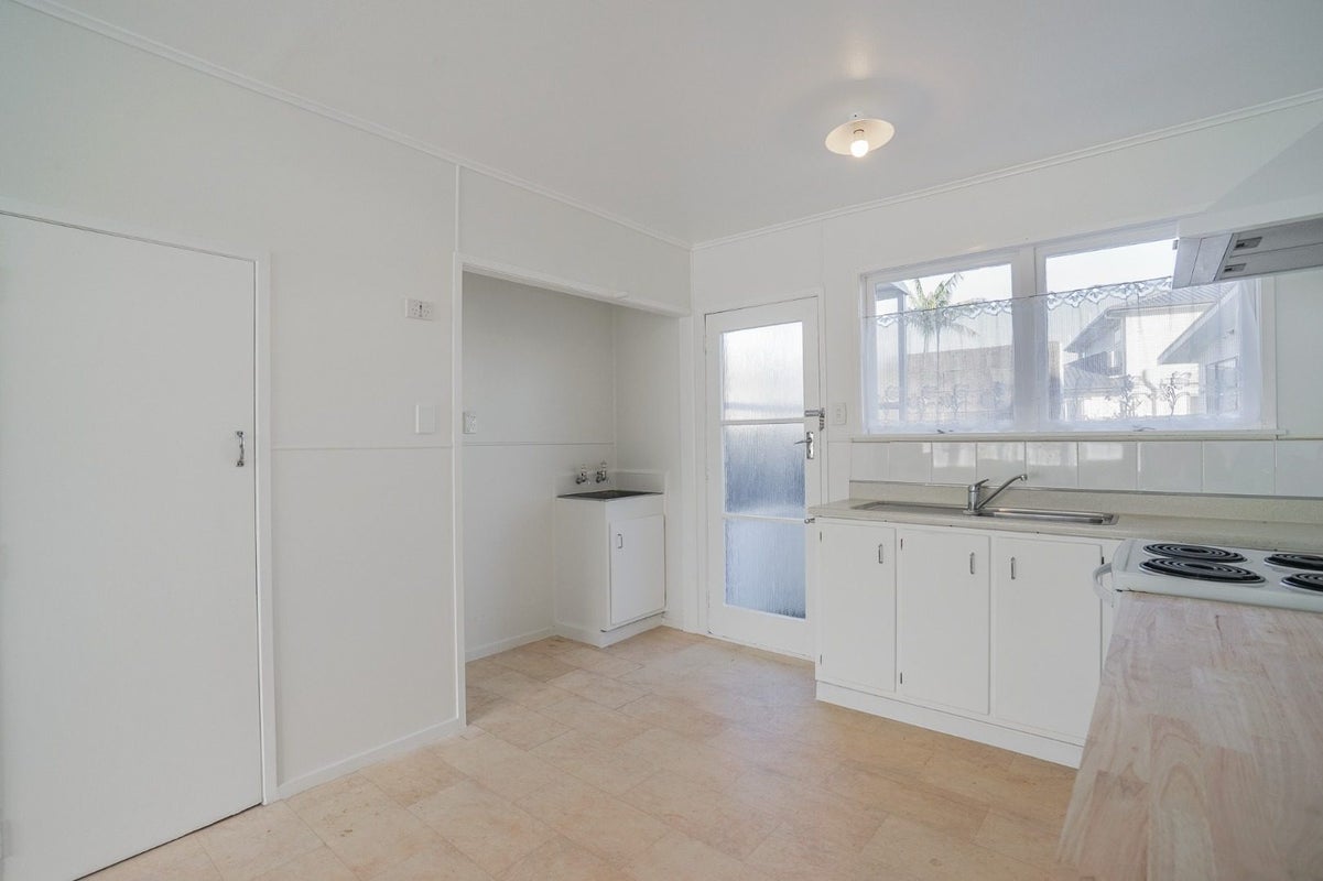 2/47 Milan Road, Papatoetoe, Auckland - Carousel 2