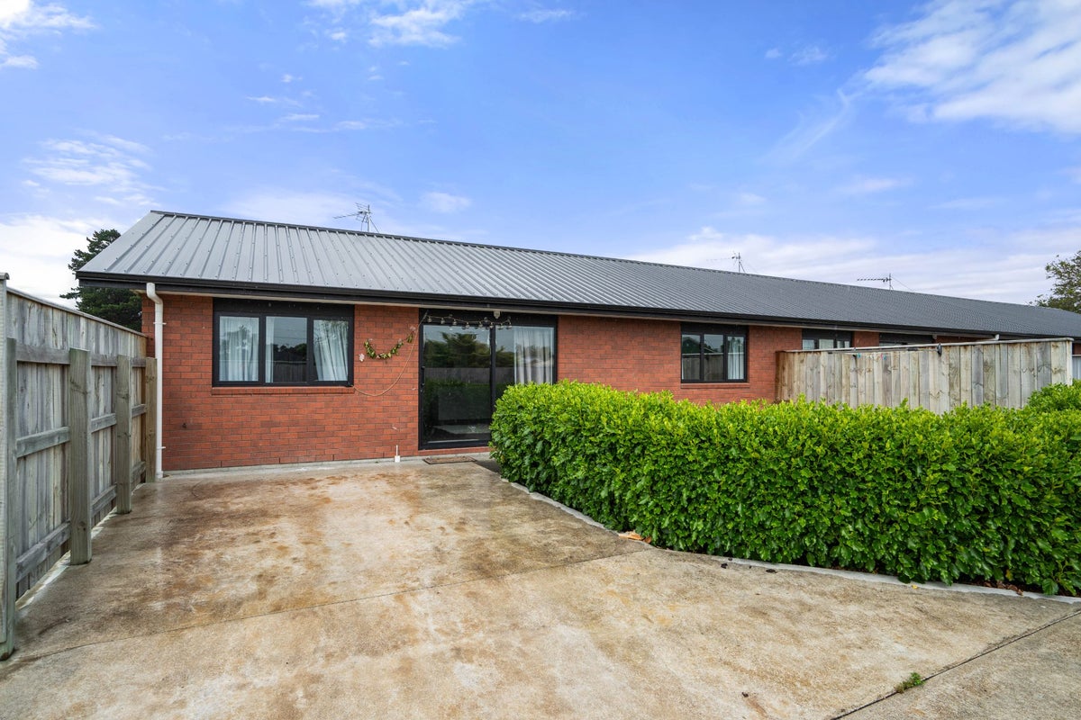 0 Brown St, Clinton - Carousel 10
