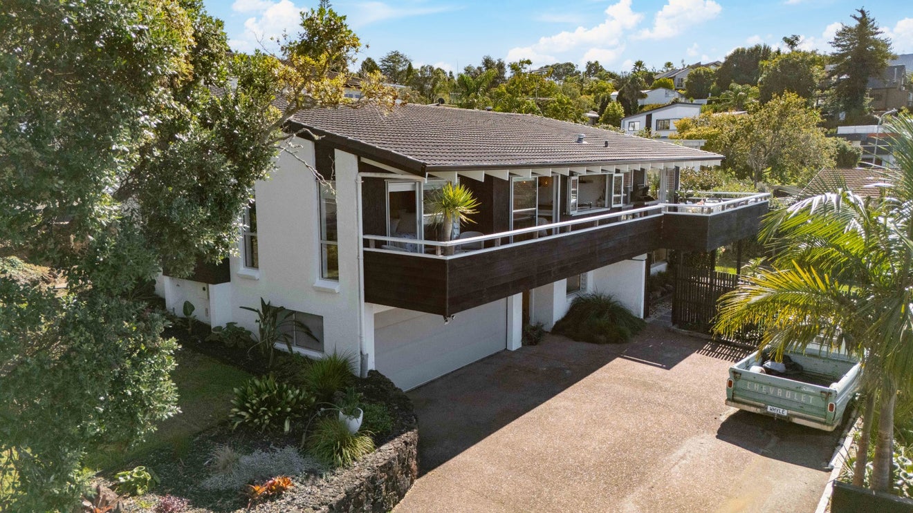 25 Maxwelton Drive, Mairangi Bay, Auckland - Carousel 1
