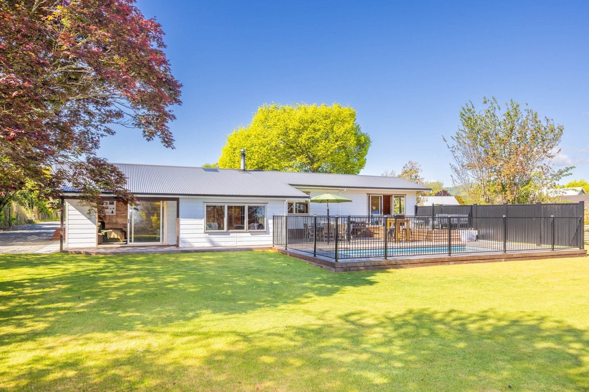 335 Beechey Street, Pirongia, Pirongia - Carousel 1
