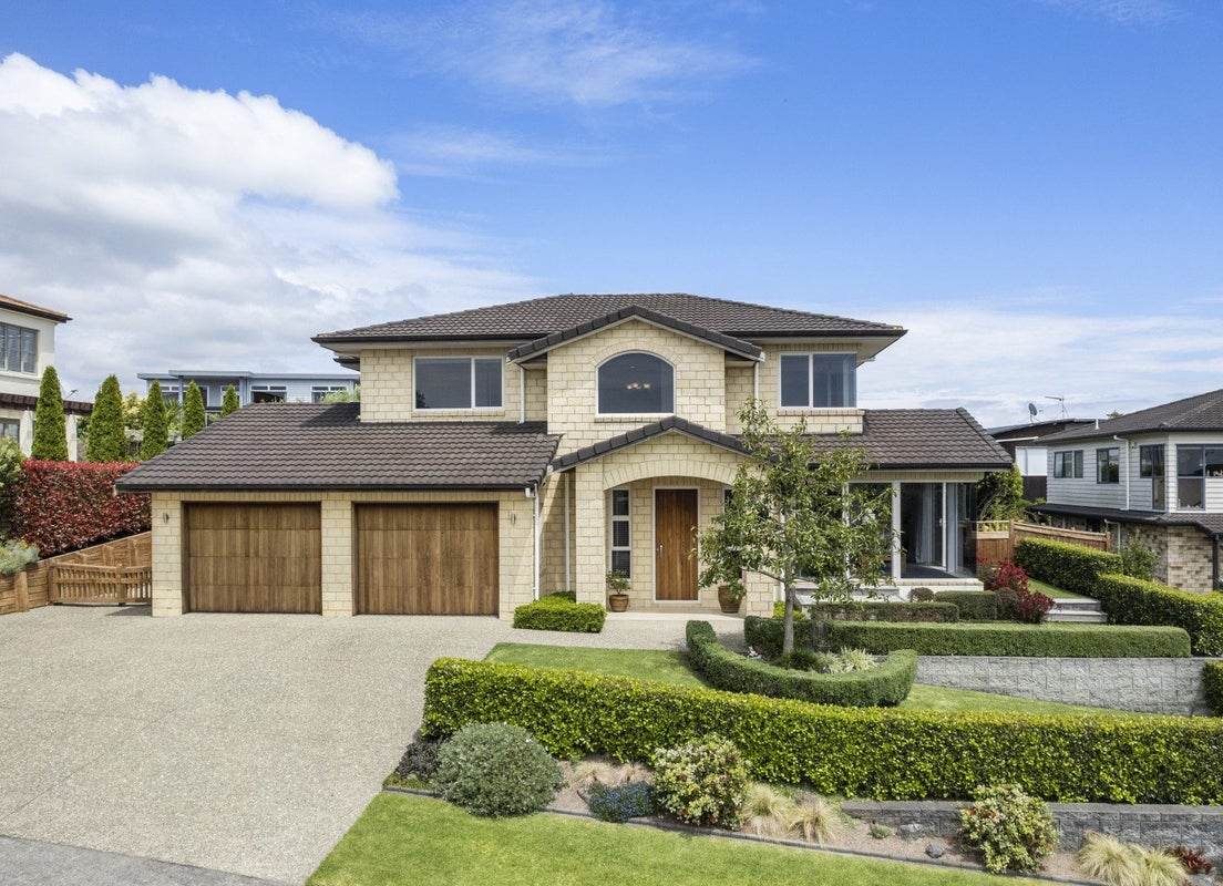 16 Omana Heights Drive, Maraetai, Auckland - Carousel 1