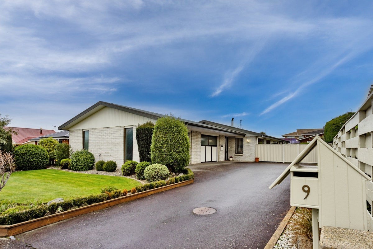 9 Vogel Court, Waikiwi, Invercargill - Carousel 1