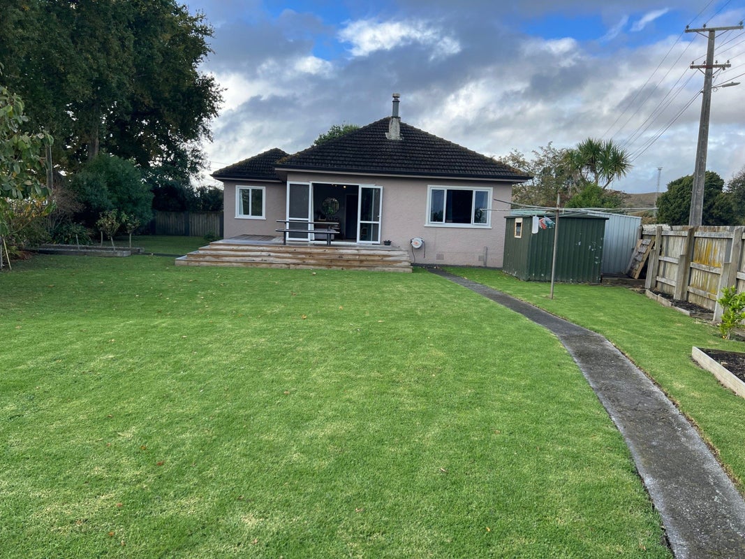12 Tanguru Street, Whanganui East, Whanganui - Carousel 11