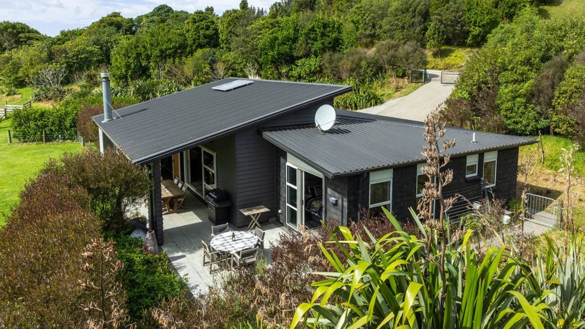 42A Tye Road, Tahawai, Katikati - Carousel 1