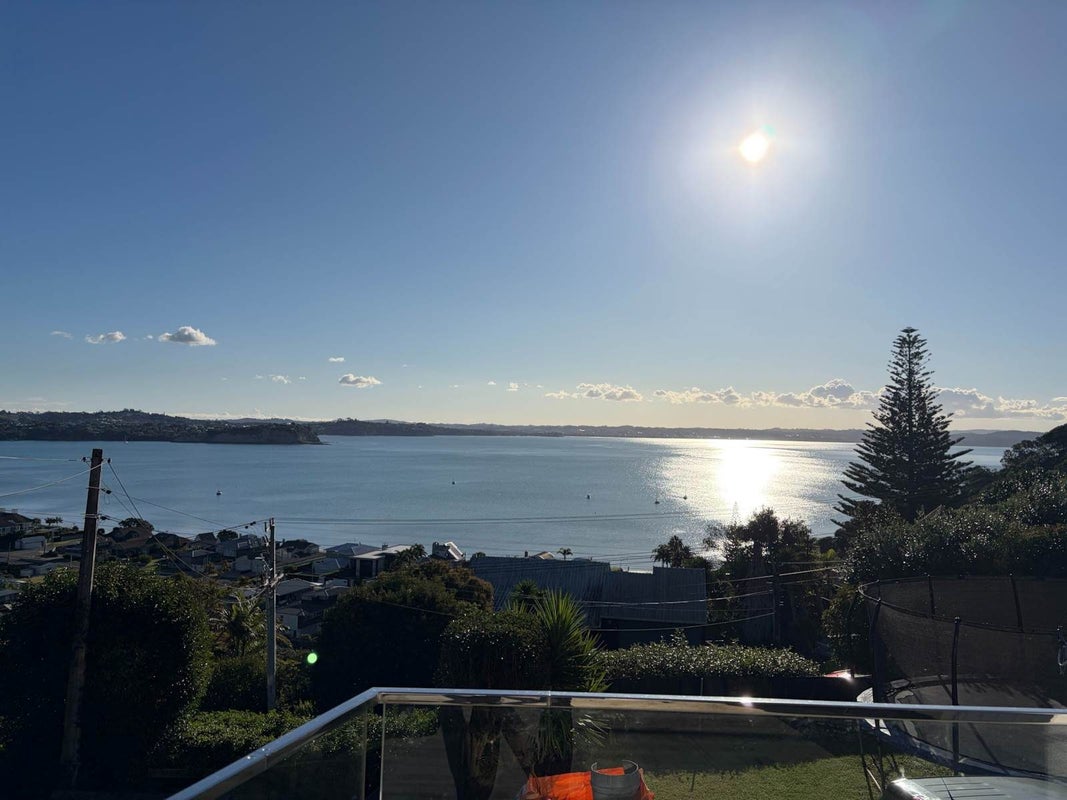 1099 Whangaparaoa Road, Tindalls Beach, Whangaparaoa - Carousel 2