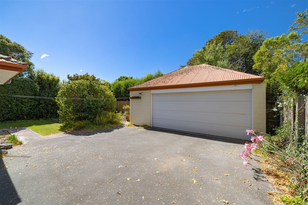 31 Makora Street, Fendalton, Christchurch - Carousel 19