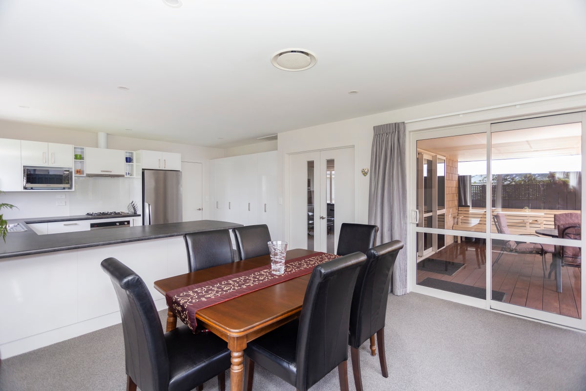 3B Weston Road, Holmes Hill, Oamaru - Carousel 2