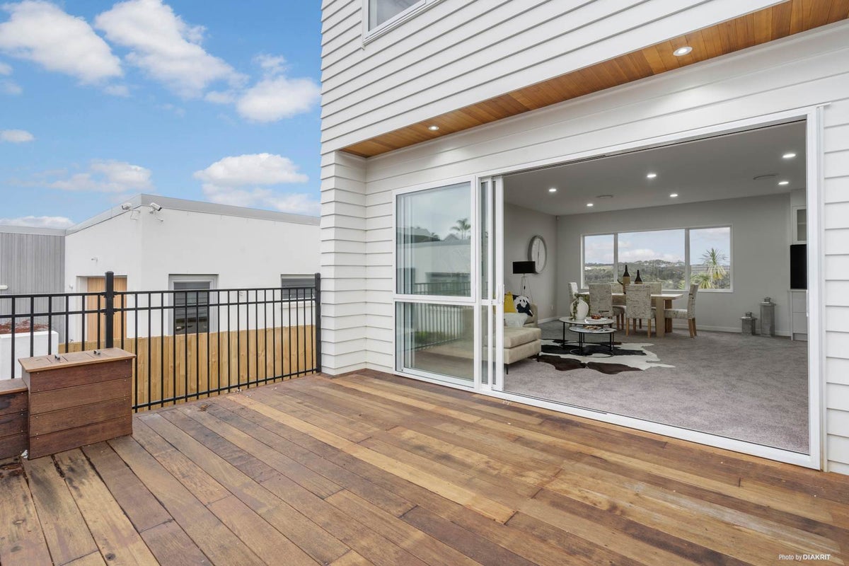 45E The Avenue, Albany, Auckland - Carousel 2