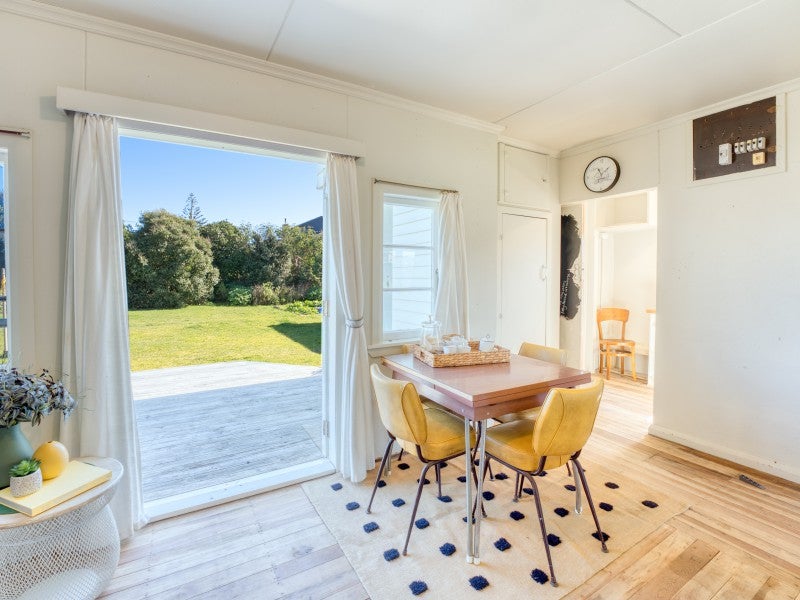 23 Moana Street, Otaki Beach, Otaki - Carousel 2