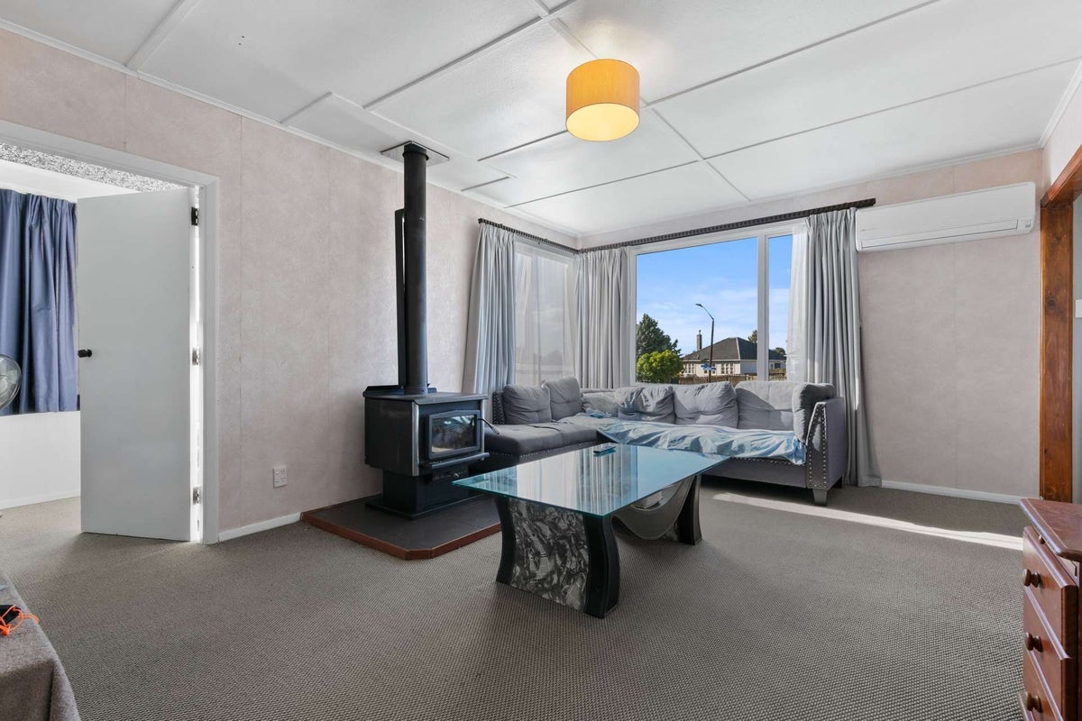 73 Hazlett Street, Glenholme, Rotorua - Carousel 2