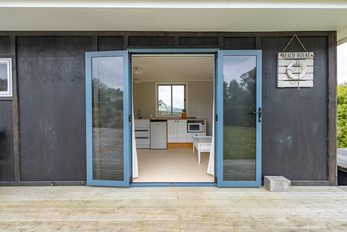 57 Grimness Street, Karitane, Waikouaiti - Carousel 2
