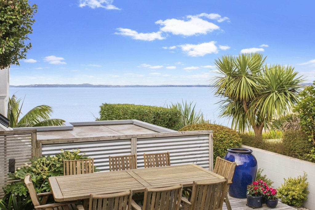 1/138 Clovelly Road, Bucklands Beach, Auckland - Carousel 1