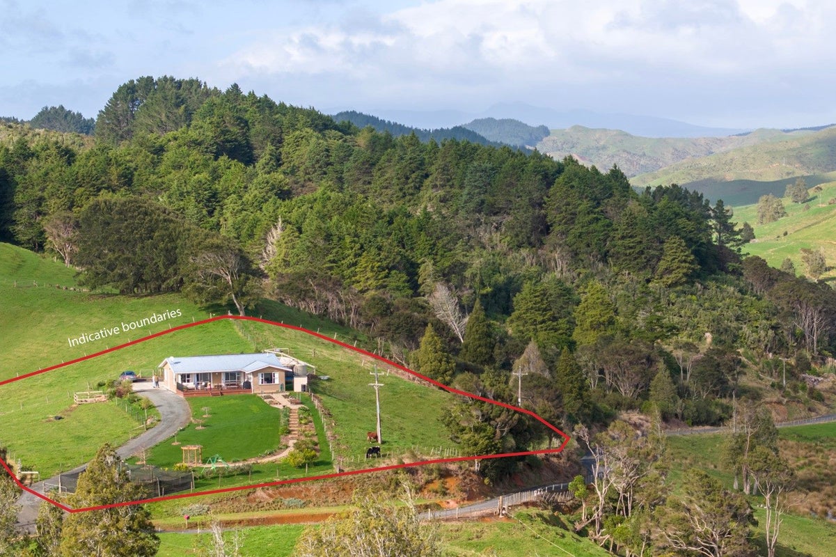 49B Mangakino Road, Raglan, Raglan - Carousel 20