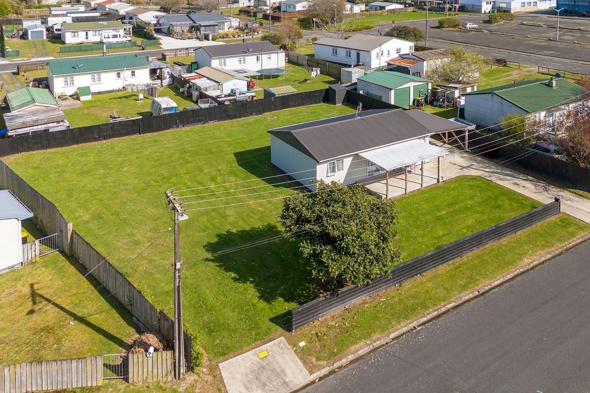 4 Liberton Place, Tokoroa, Tokoroa - Carousel 1