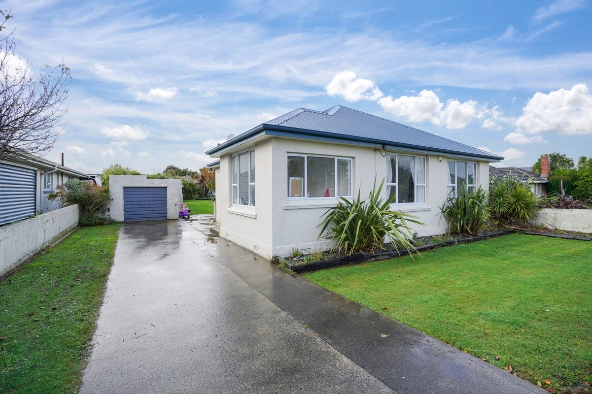 172 Metzger Street, Heidelberg, Invercargill - Carousel 1