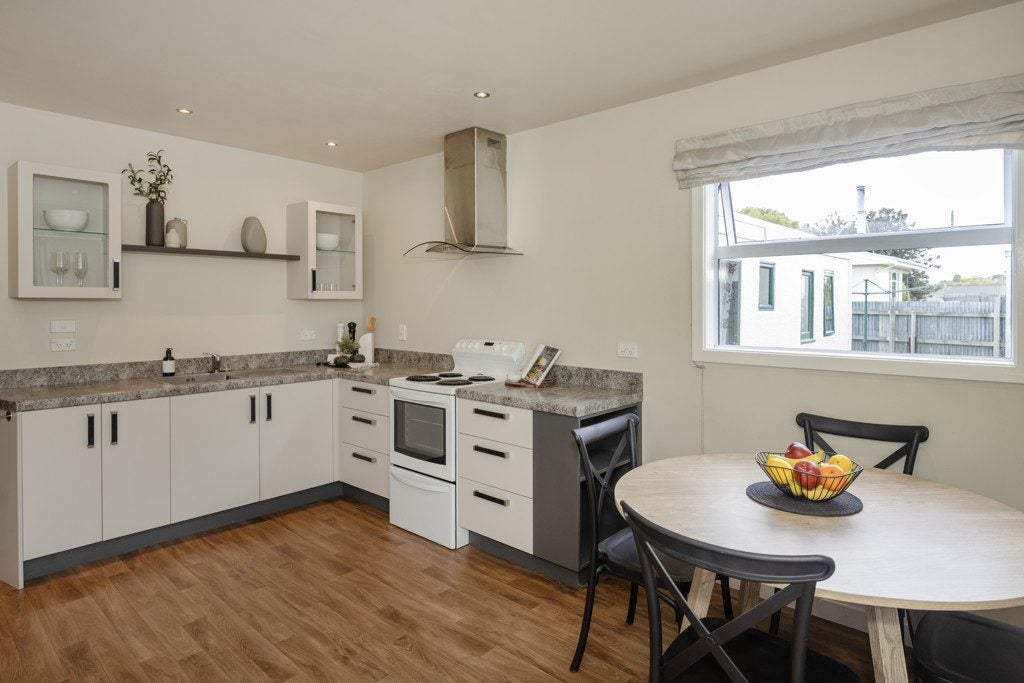 24 Lune Street, South Hill, Oamaru - Carousel 2