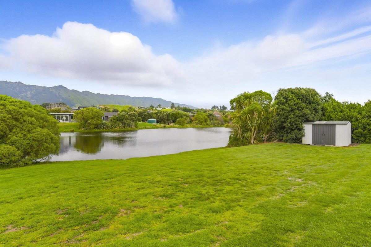 34 Pairuku Lane, Peka Peka - Carousel 50