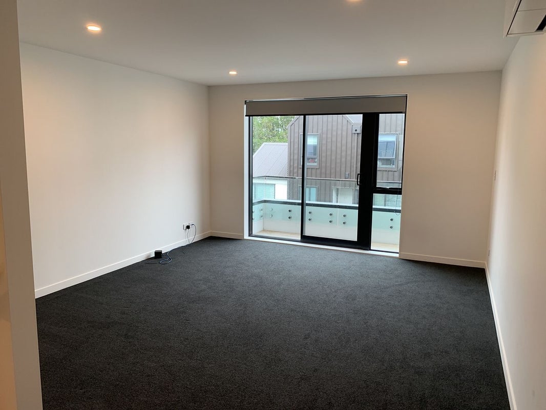49 John Street, Petone, Lower Hutt - Carousel 2