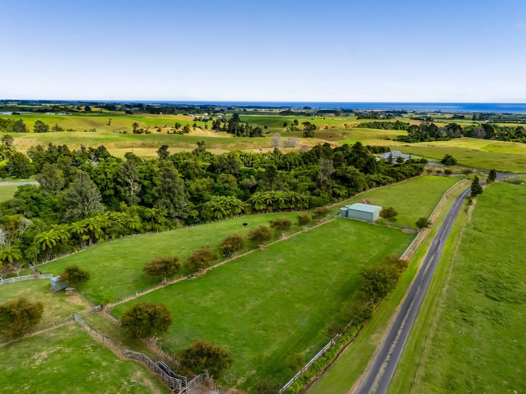 0 Upper Weld Road, Tataraimaka, New Plymouth - Carousel 1