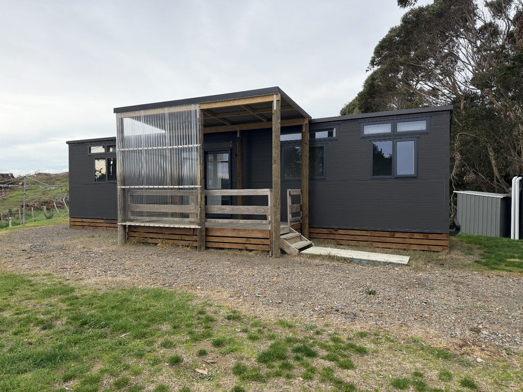 24A Forest Road, Waitarere Beach, Levin - Carousel 1