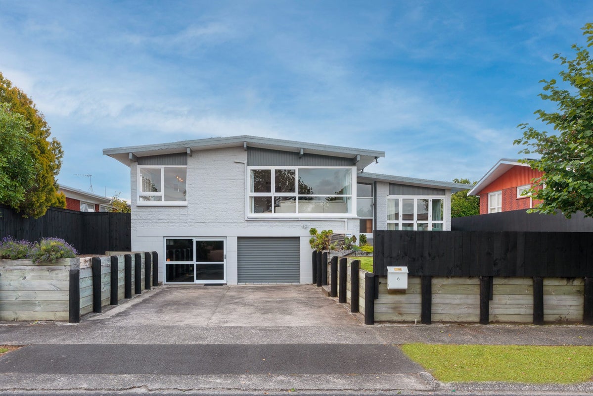 6 Freemont Street, Chartwell, Hamilton - Carousel 2