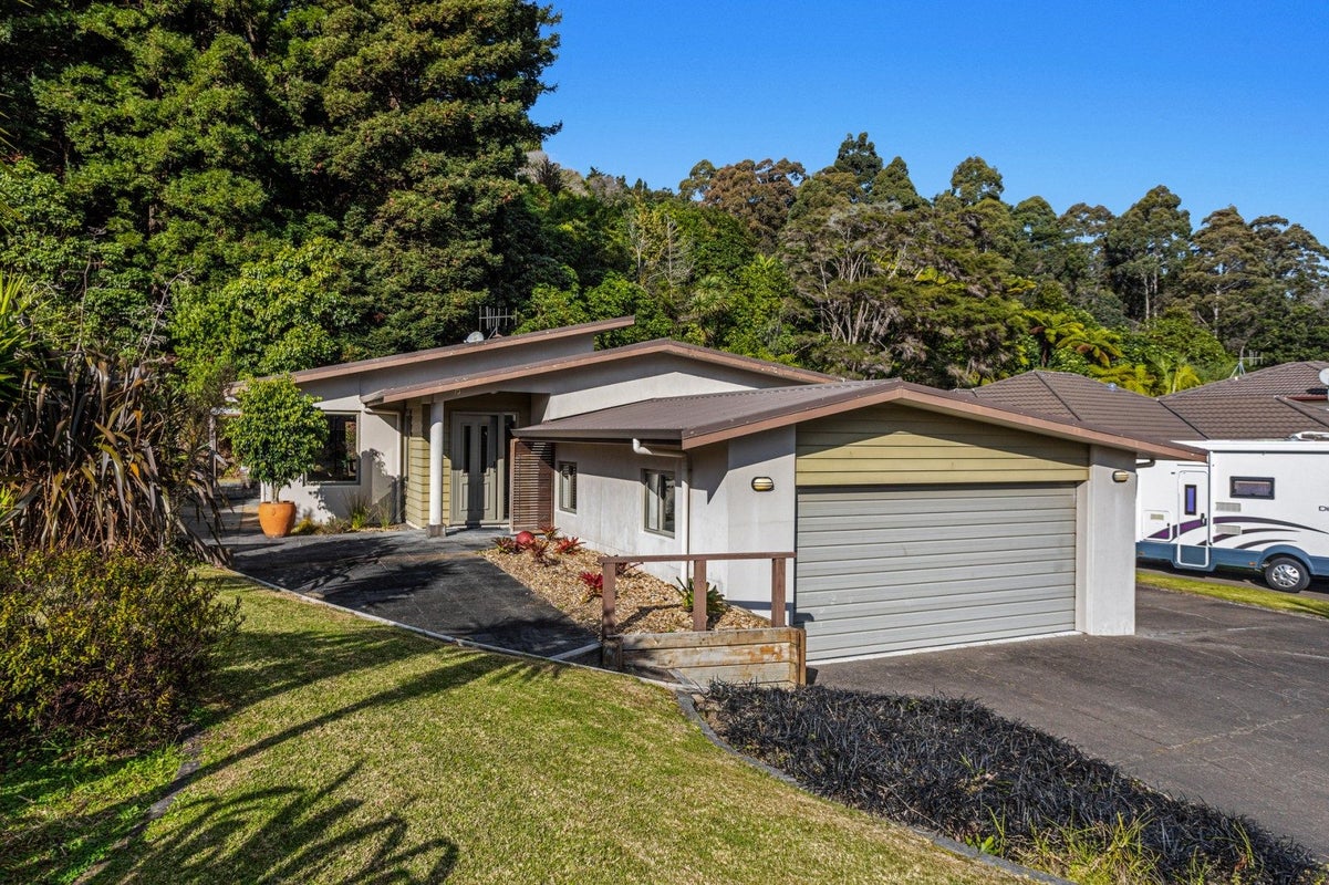 27 White Horse Drive, Whakatane, Whakatane - Carousel 1