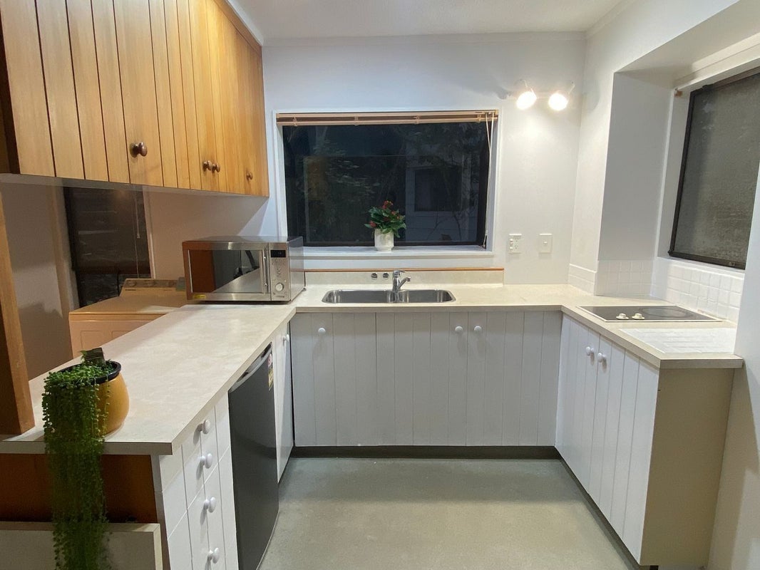 18 Roys Road, Plimmerton, Porirua - Carousel 2