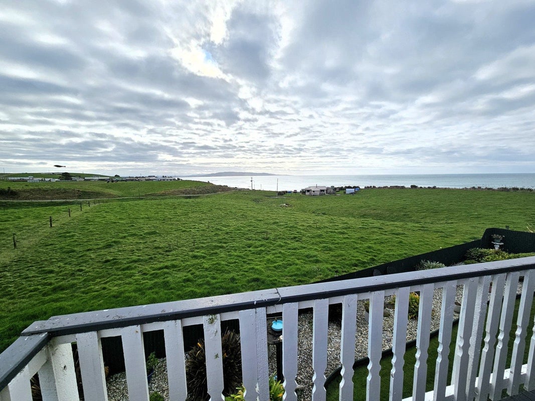 10 Rimu Street, Balclutha - Carousel 2