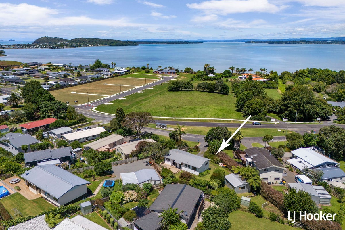 136 Athenree Road, Athenree, Katikati - Carousel 20