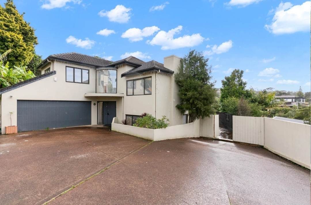 70A Goodall Street, Hillsborough, Auckland - Carousel 1