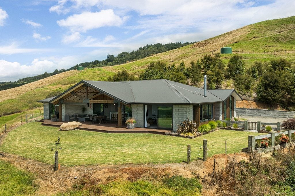 251 Woodland Road, Tahawai, Katikati - Carousel 2