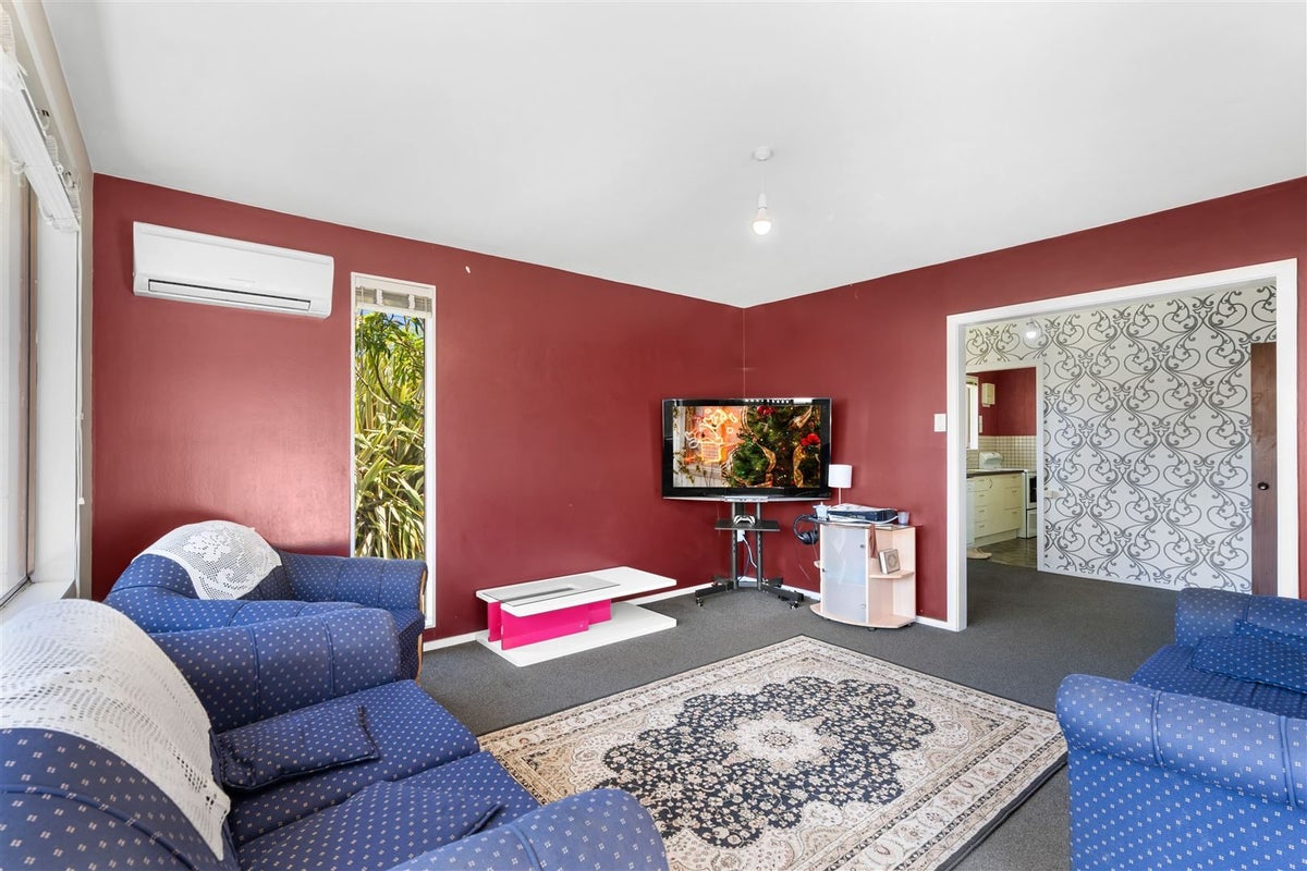 1/57 Reynolds Avenue, Bishopdale, Christchurch - Carousel 2